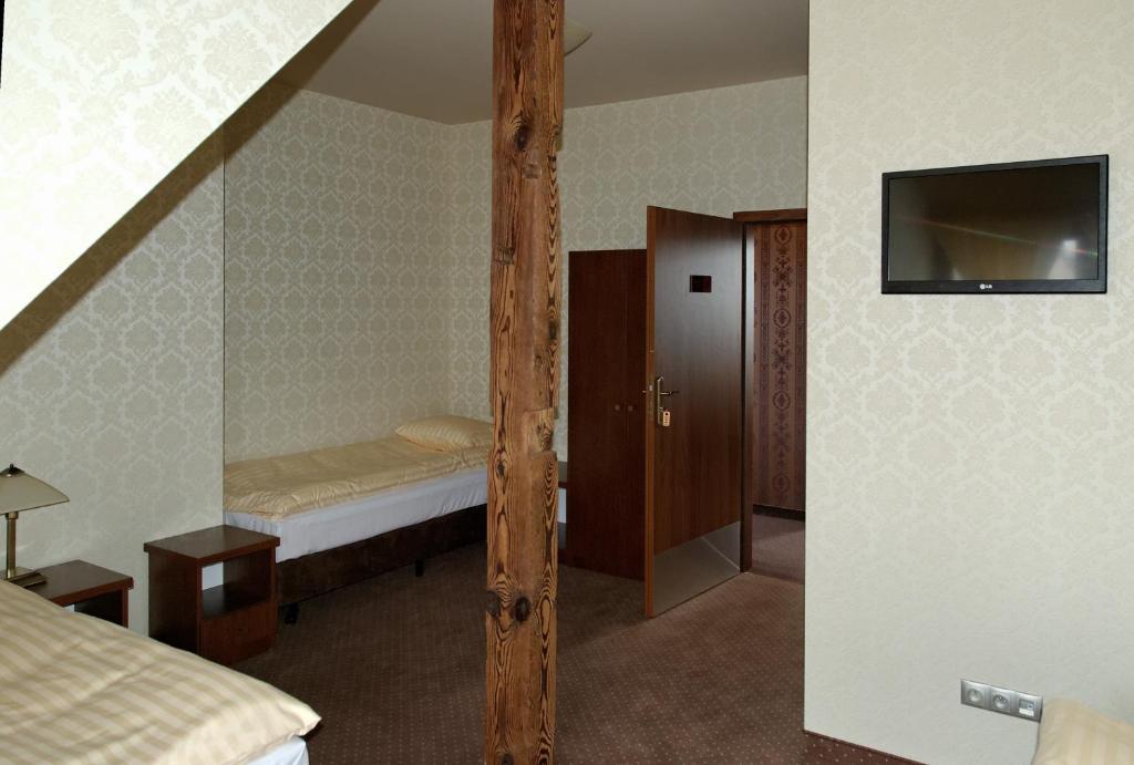 Hotel Folwark Zgierz Habitación foto